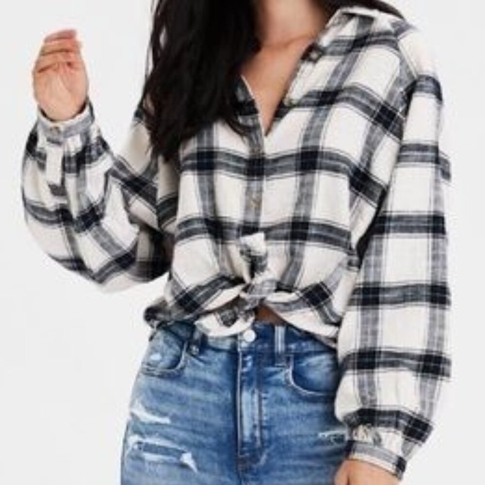 American Eagle Plaid Balloon Sleeve Flannel Button Up Shirt XS White Cream Black